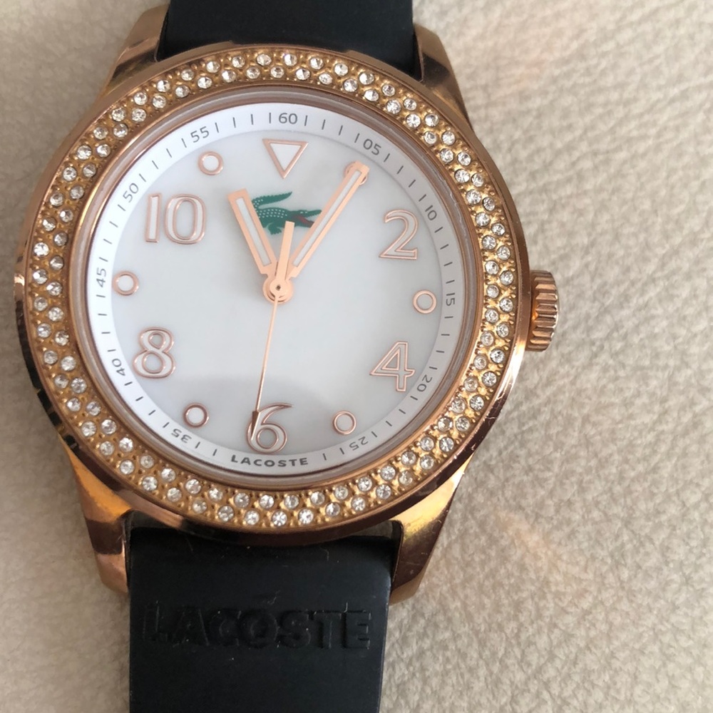 Lacoste watch - Picture 3 of 3